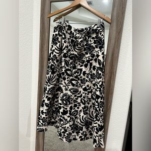 Ann Taylor high waisted cream and black floral skirt